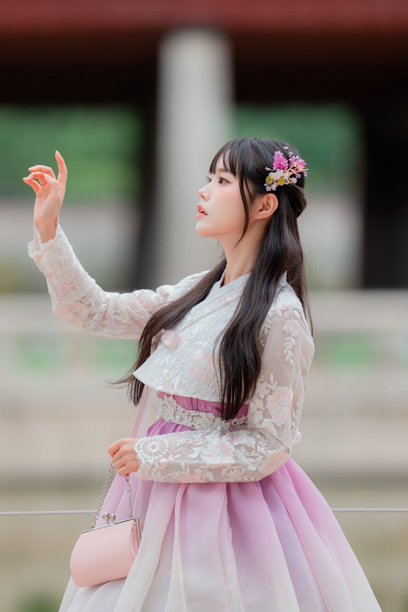 ghdeldrnf0's tweet photo. 열어분!! 새해복마니마니
마구마구 받으세요🐣💜 https://t.co/dEvYy9jp2h