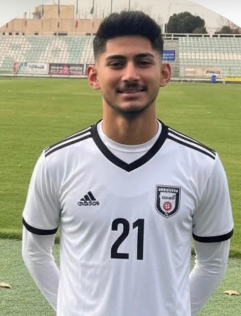 اعتراف اجباری زیر شکنجه، بدون وکیل، با پرونده‌ای پر از دروغ. جانش در خطر است. صداش باشیم.

#احسان_حسینی_پور