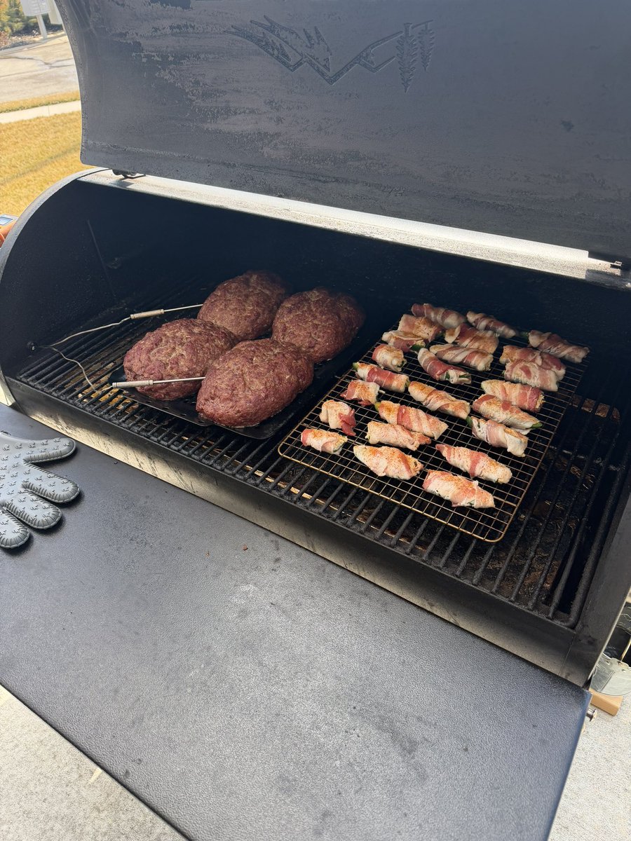 Josh Gray tweet media