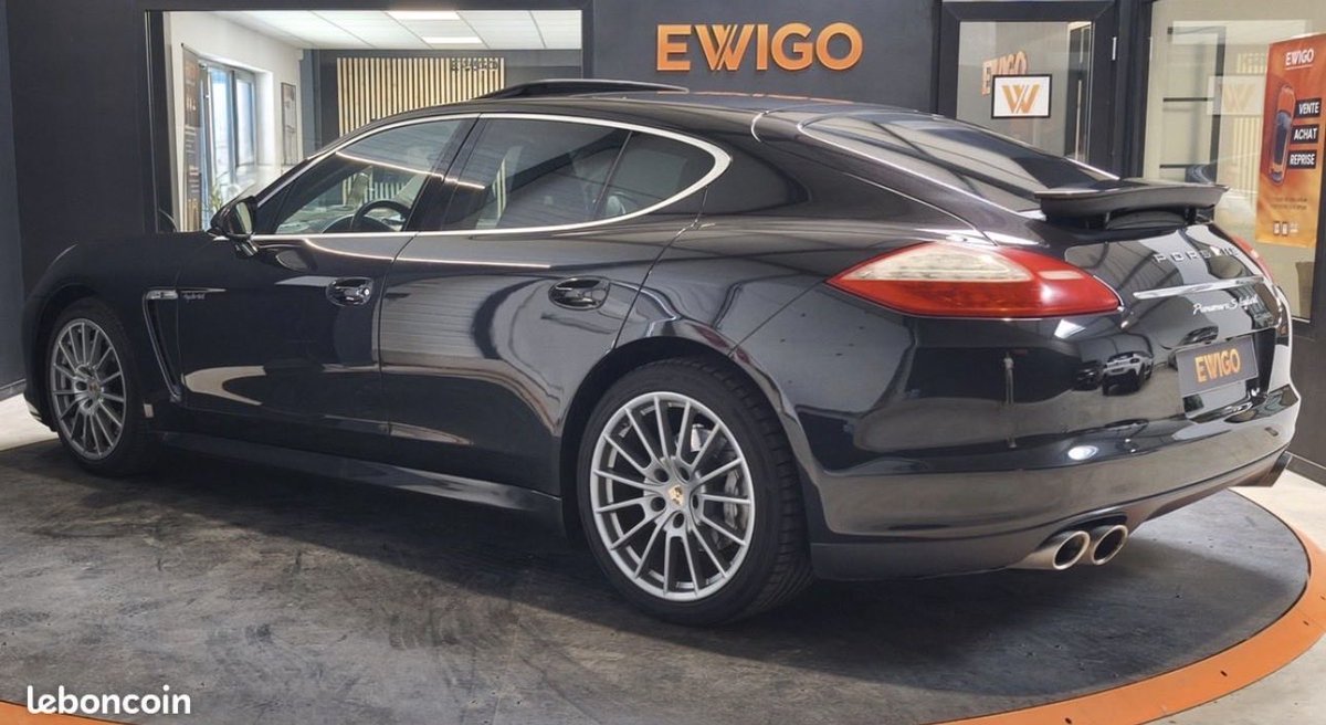 Nicorvette tweet media