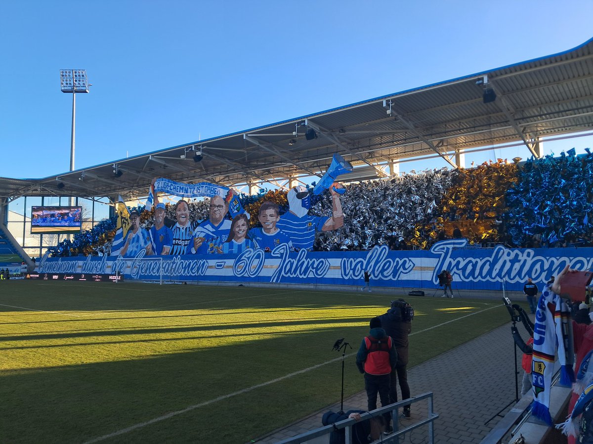 60 Jahre FC Karl Marx Stadt! Tolle Choreo, tolles Spiel, tolles Ergebnis! Chemnitzer FC gegen 1. FC Lokomotive Leipzig. Fischerwiese. Nur für dich magischer FC Karl Marx Stadt!🩵🤍💙