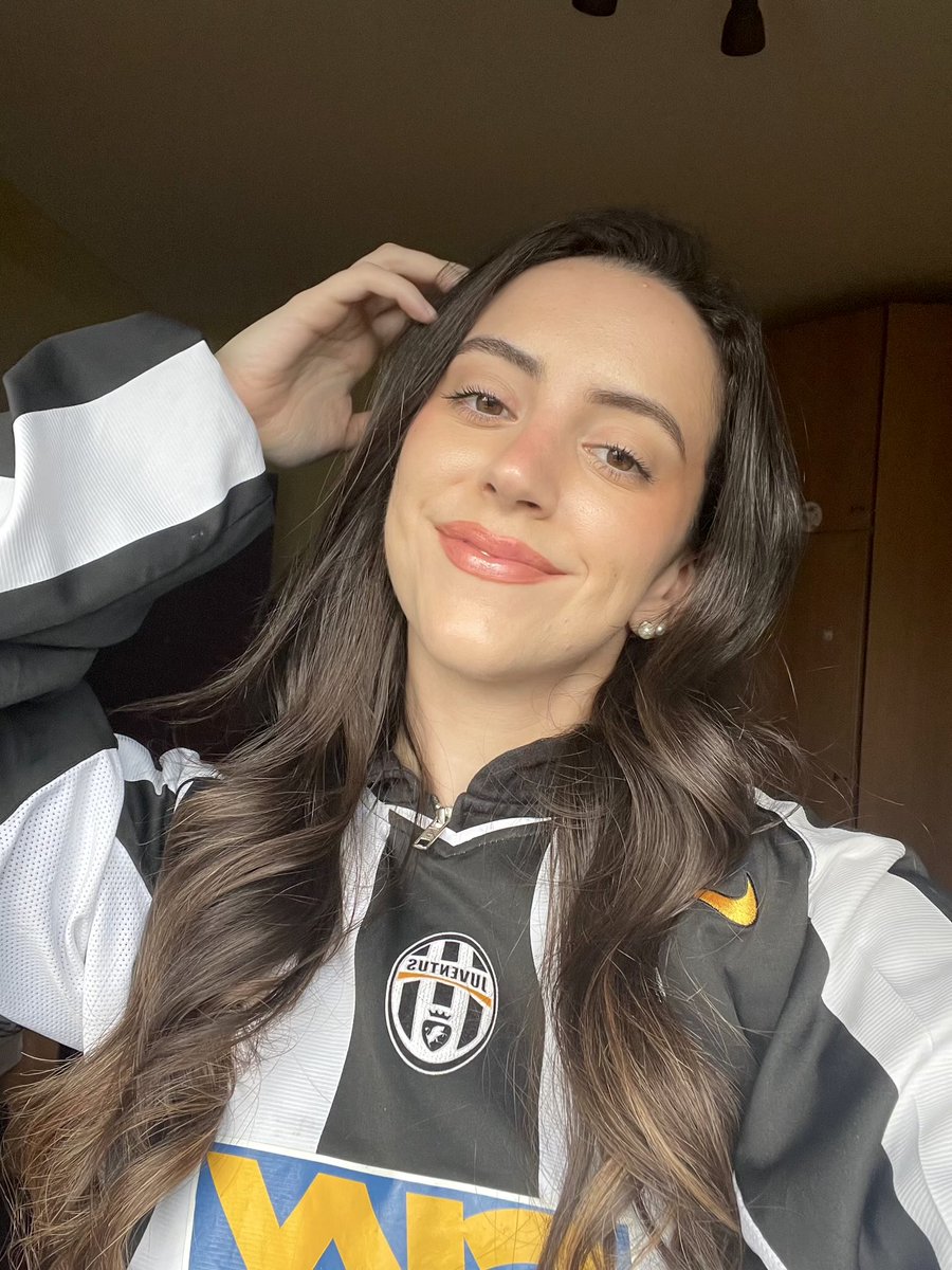 _micheeela7's tweet image. ieri, oggi, domani, sempre