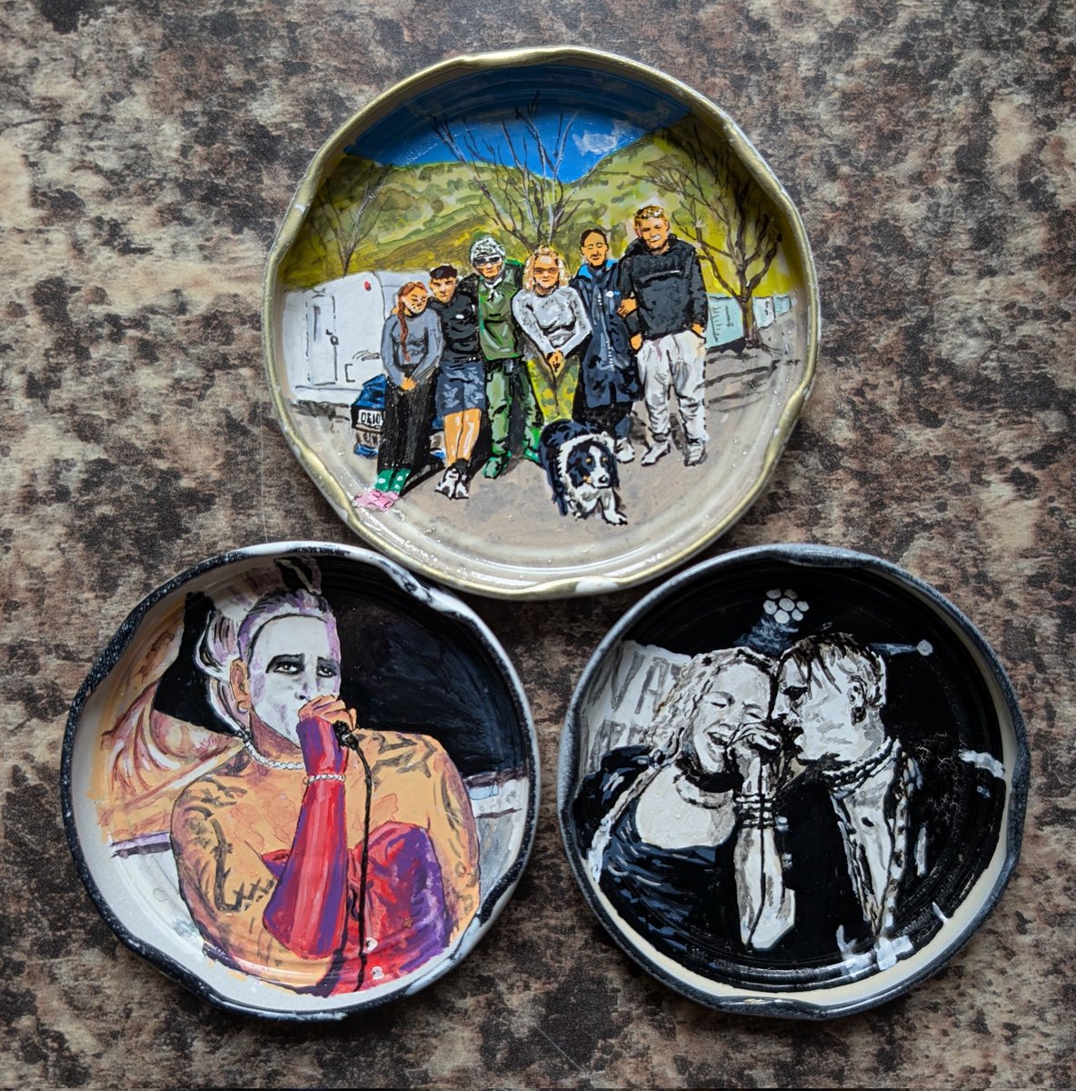 EmTeeLids tweet media