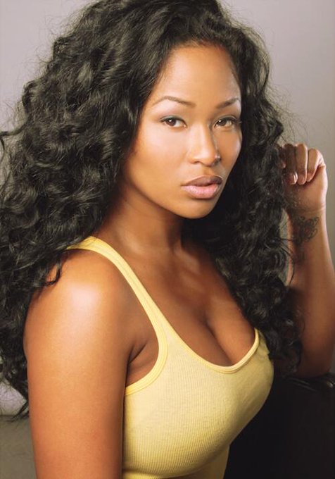Epithymia__'s tweet image. Tae Heckard. This is what Barbs pretend Nicki Minaj looks like.