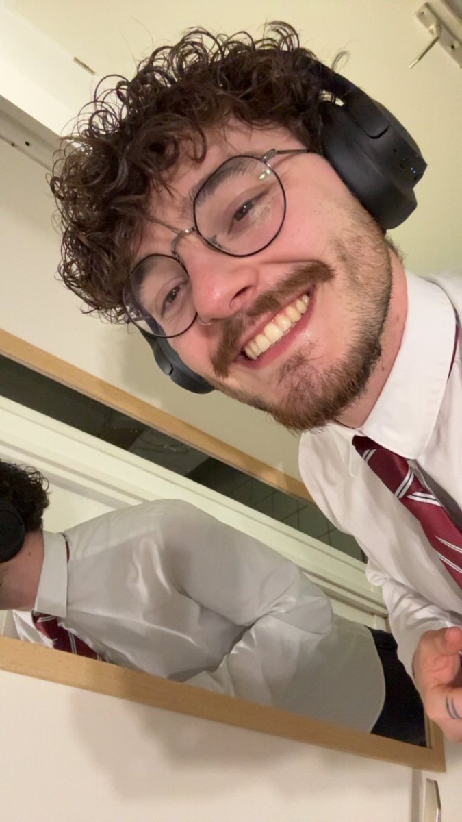 Without and better like that🙂‍↔️  #LGBTQIAWithOrNotValentine