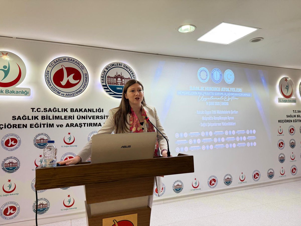 sagliksen's tweet photo. Sağlık-Sen ve Ankara Üniversitesi işbirliği ile düzenlenen “Hemşirelerin Malpraktis Sorumluluğundan Korunması Eğitimi”nin üçüncüsü Ankara Atatürk Sanatoryum Eğitim ve Araştırma Hastanesi'ne özel olarak gerçekleştirildi.  

Genel Başkan Yardımcısı Yasin Barutcu, Ankara Üniversitesi Hukuk Fakültesi Öğretim Üyesi Doç. Dr. Tuğçe Oral Manav ve hastane yöneticilerinin katıldığı eğitim, hem teorik hem de uygulamalı şekilde verildi.

Eğitime katılan hemşireler, duydukları memnuniyeti dile getirdi.

#SağlıkSenDaimaYanınızda