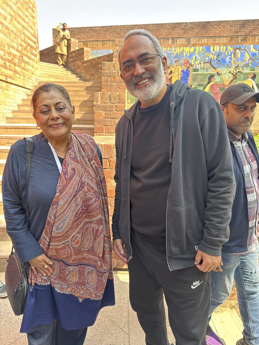 At Faiz Festival Lahore bumping into ex-colleagues - Wusat Ullah - during BBC London days (1998); Ghazi Salahuddin - during The News days (1991). Also, with co-speaker on many occasions Dr Simi Raheel <a href="/MediaIMC/">IMC Institute of Media & Comms</a> <a href="/SkillCiti/">SkillCity</a>