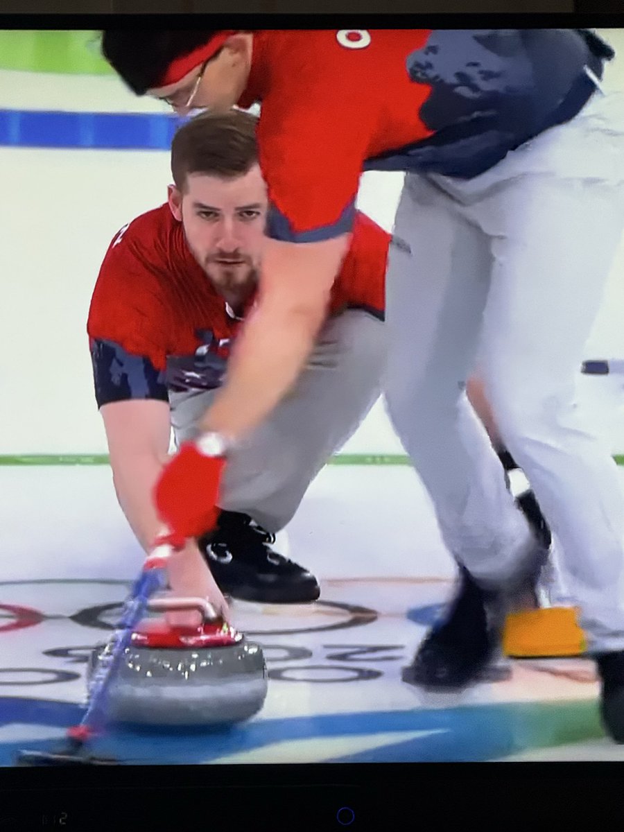 CommanderJuve's tweet image. Sunday morning hot take: Curling can actually be exhilarating