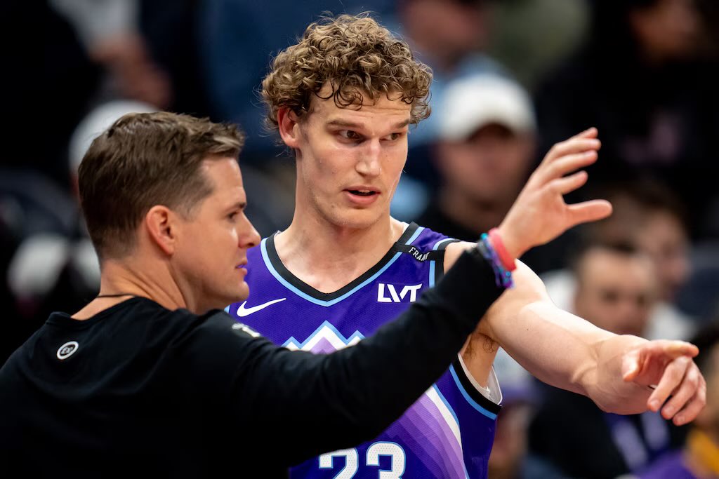 SleeperJazz tweet media