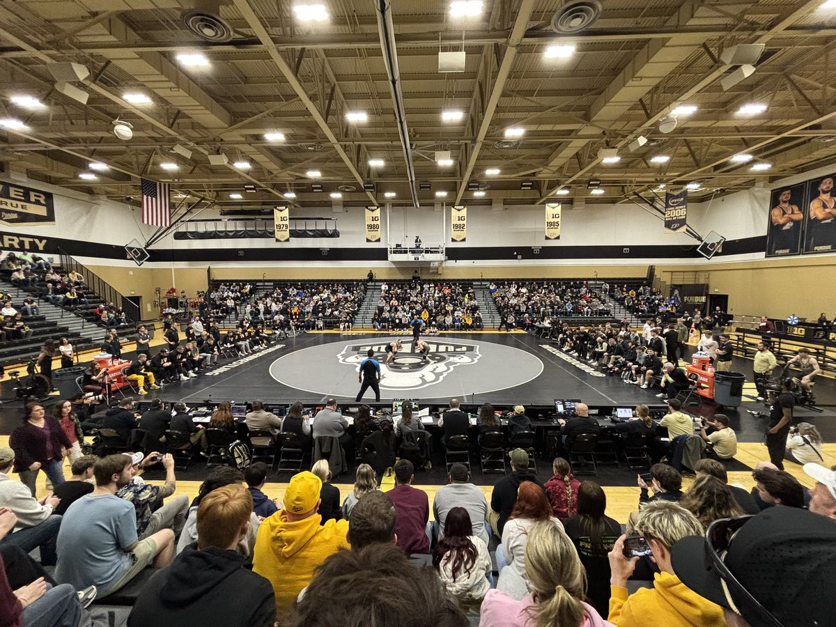 Bishop Chatard High School Boys Wrestling tweet media