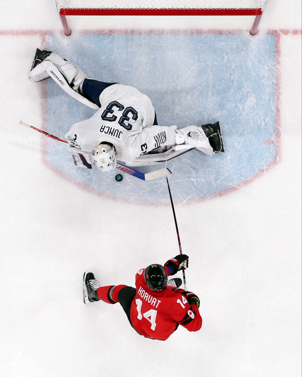 Bo Horvat scored a goal in Team Canada's 10-2 win!