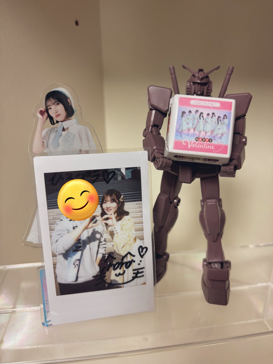 hiroplastics's tweet photo. みやななにおかえりとおめでとう伝えに久しぶり行ってきました…！変わらず元気で素敵な笑顔と歌声が聞けて嬉しかった！チョコもありがとう！
#LINKLPLANET #リンプラ #宮﨑菜々 #なな民s https://t.co/8RM6p2ZBwv