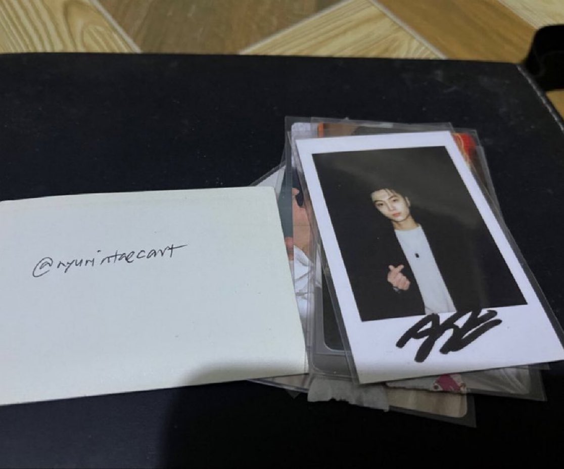 wts lfb enhypen enha ph

jay dimension answer yzy printed signed polaroid

repriced to Php 490
5 days dop / less 20 if payo
mop: maya gcash
mod: ggx cod

reply / dm to claim