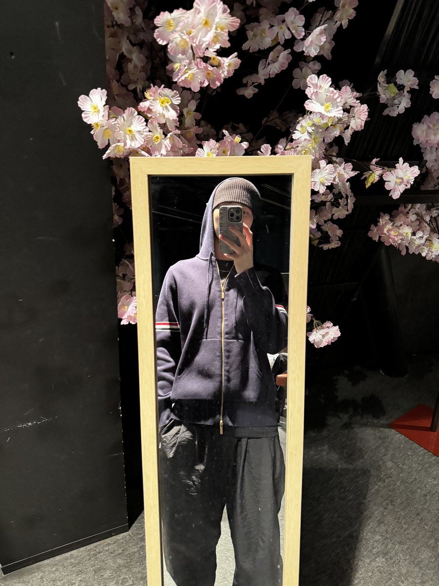 TNX_twt's tweet photo. OSAKA, また会いましょう 🫶

#TNX 
#최태훈 #TAEHUN https://t.co/BesmmWlG8K