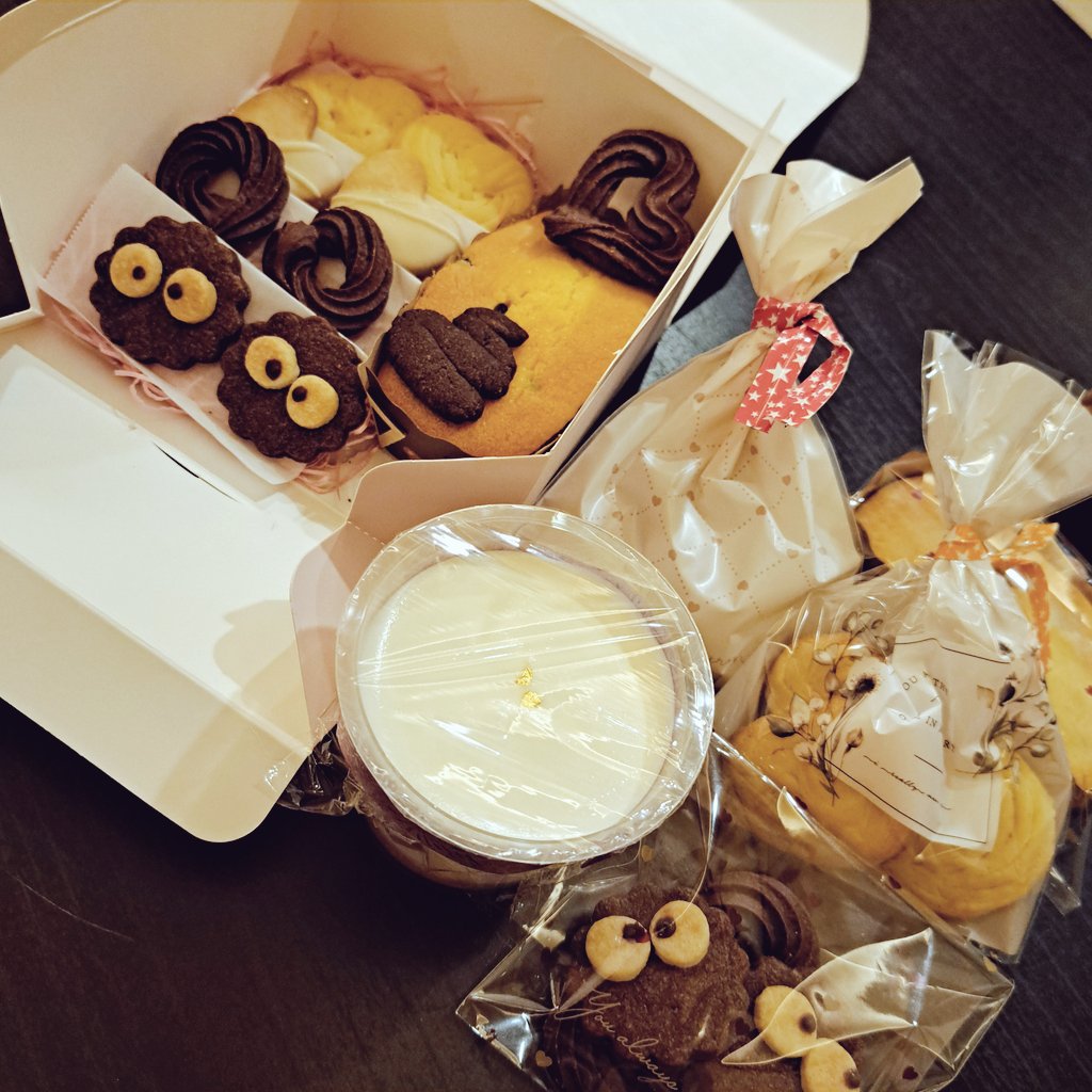 kitimaru0313's tweet photo. Happy Valentine 2026🍫💩
前日まる1日費やして作りました👏🏻

チーズケーキが1番好評🤦‍♀
やはり母レシピ偉大である。 https://t.co/AtN8ciqKfI