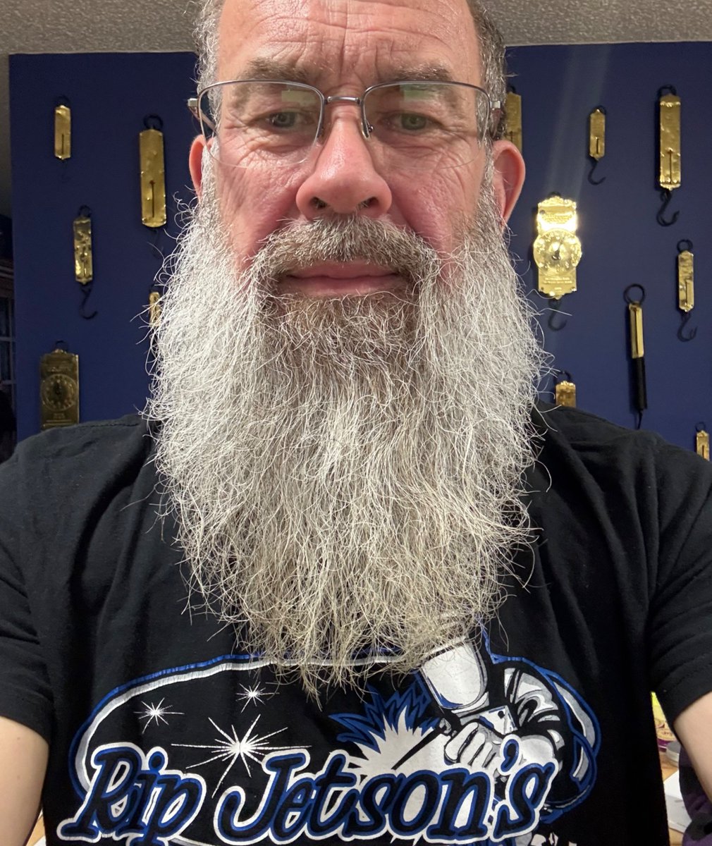 Bearded Boob Jiggler tweet media