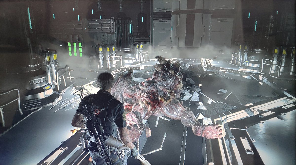 zong_killer's tweet photo. Leon's playthrough is hella fun

#residentevil2remake #gaming https://t.co/YDjScnzMZL