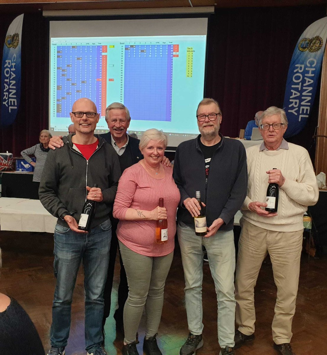 RotaryChannel's tweet image. CHANNEL ROTARY RUNS KENTS BIGGEST QUIZ 
144 contestants came to the Harvey Grammar School in Folkestone to raise money for Folkestone #channelrotary local charities. 
It was so successful some £2000 was raised.
#ThankYou fo you support 🙏

#WineAndWisdom #CommunitySuppor