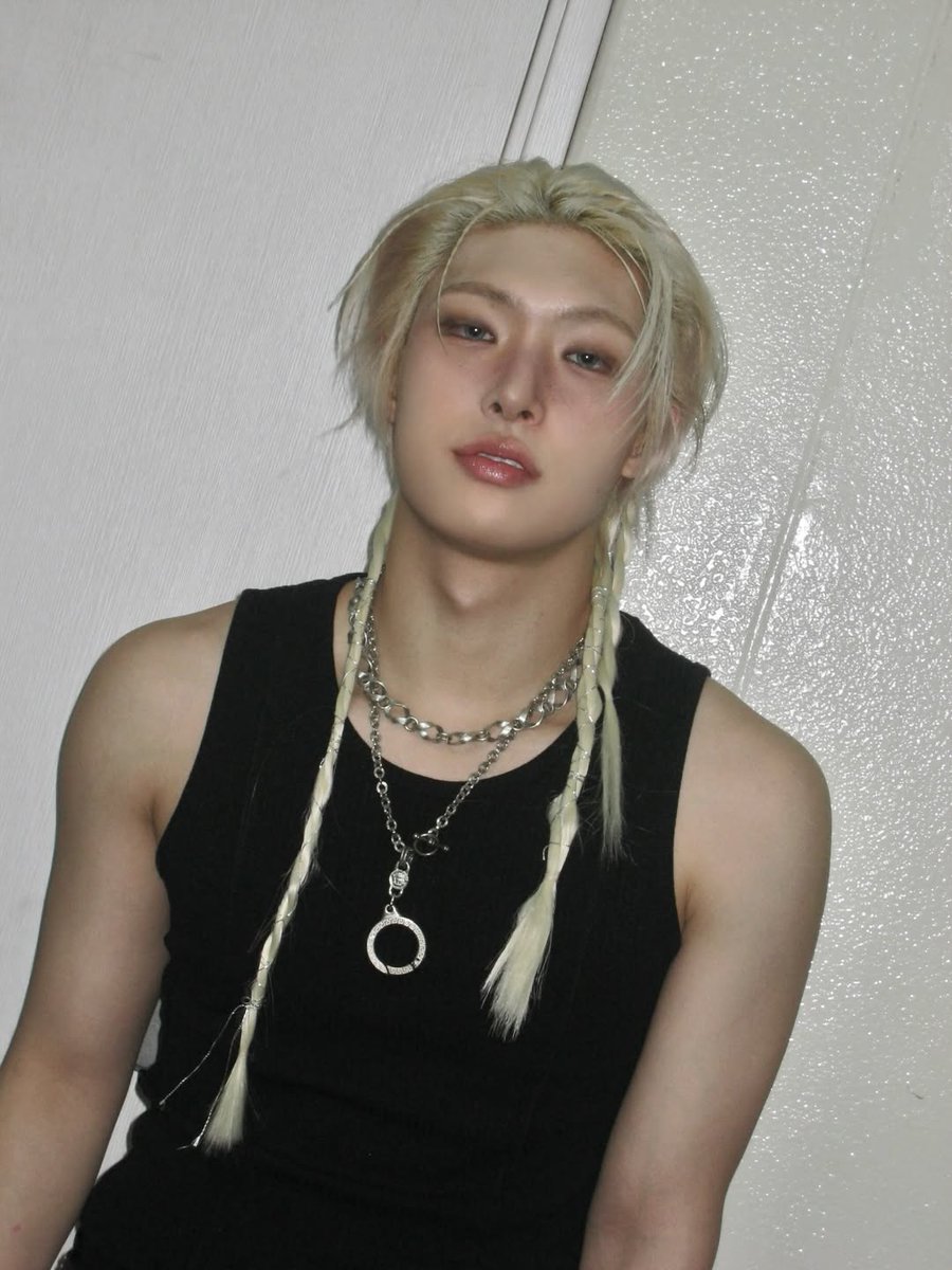 ATEEZ(에이티즈) Updates tweet media