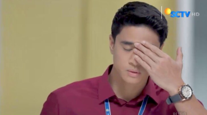 SALAM PAHAH😭😭

BEBE AGAINST THE WORLD EP 156
#AditCEOKelilingEps156
#BeriCintaWaktu156