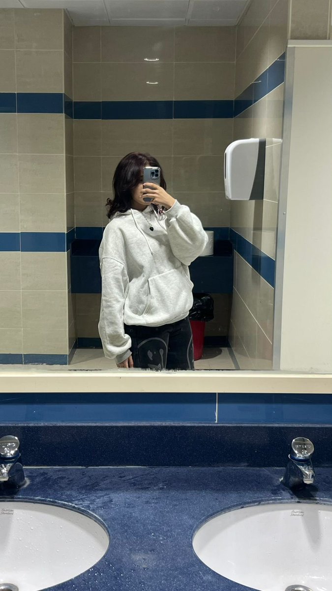 구미호 Loba tweet media