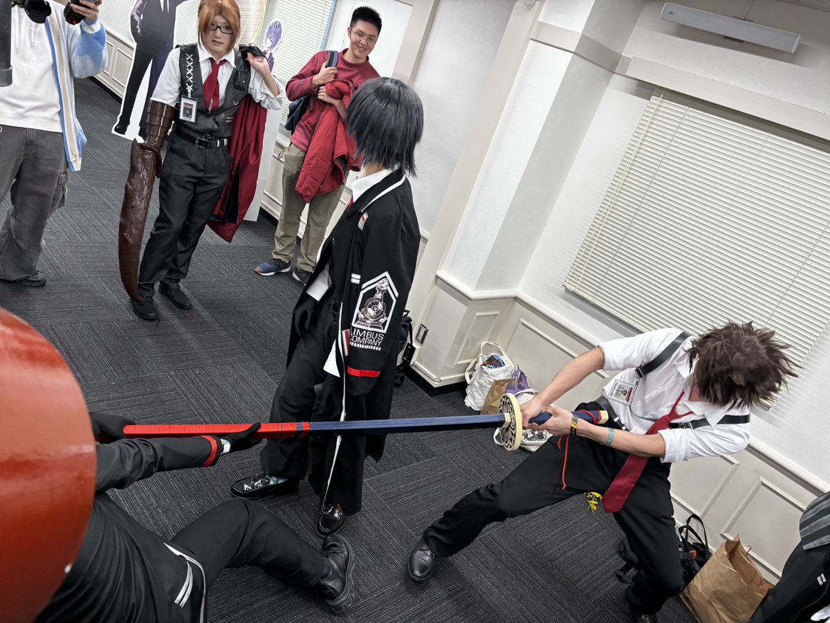 全力で阿頼耶識抜刀を試るヒースクリフ

#ルナムン