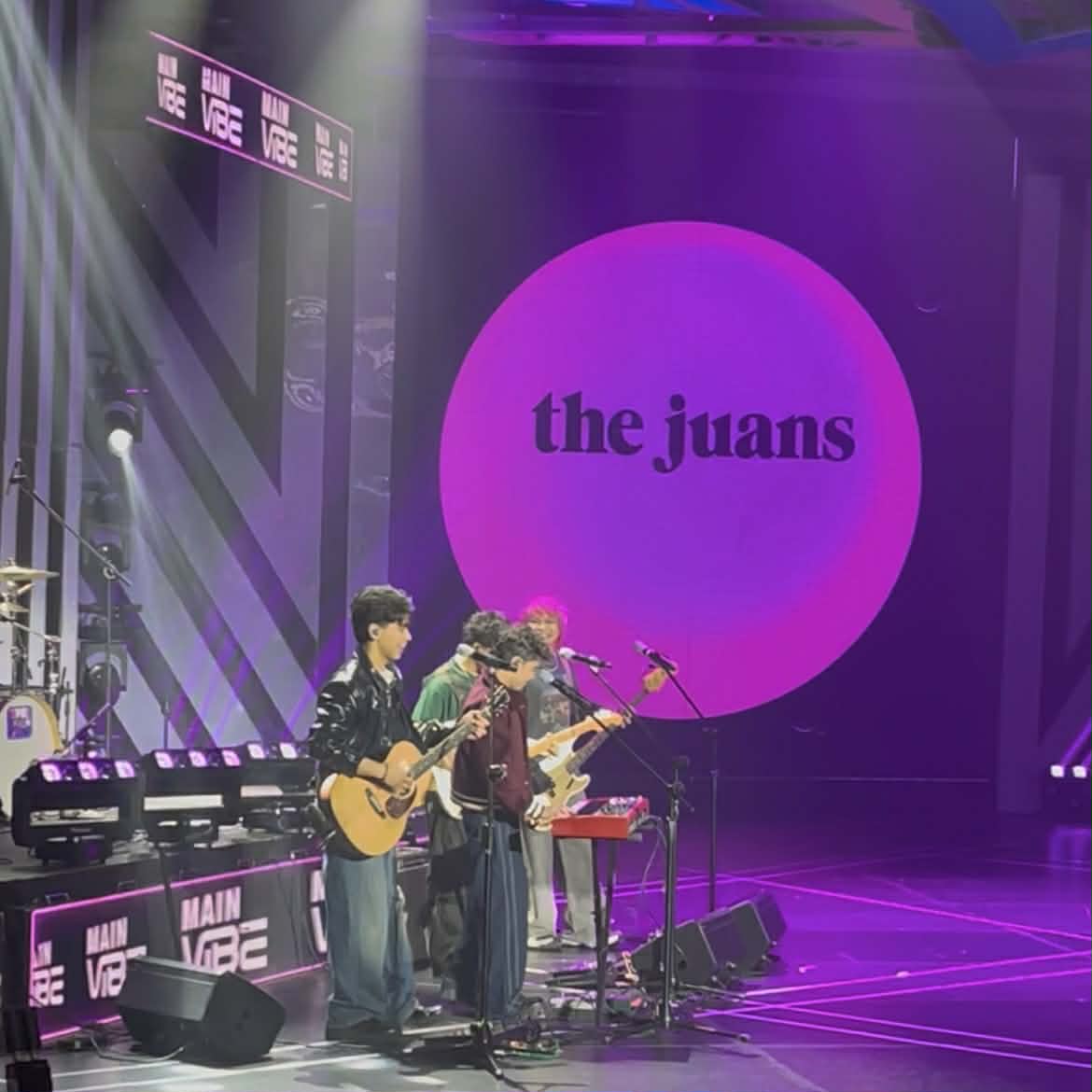 Big thanks to The Juans, Juanistas, leaders, and volunteers! Special shoutout to the hardworking voting team. (　＾∇＾)

TheJuans Nagpapangiti sa VIBE
#TheJuansVIBE
#NgitiLiveOnVibe
<a href="/TheJuans_BAND/">The Juans</a> 
<a href="/juanistasofc/">≡ Juanistas Official</a>