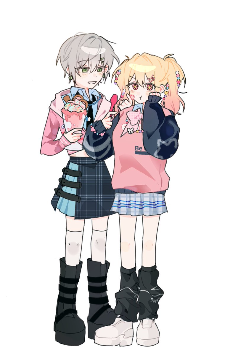 시호사키
이 일러 시호 신발 굽 때문에 사키보다 키 커지는 게 재밌습니다