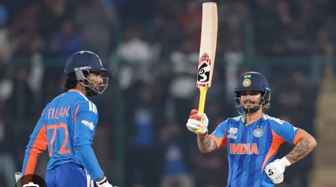 imjhadeepak's tweet photo. Tilak Varma be like: 'Best seat in the house!' 🎟️🍿
Standing at non-striker end and watching Ishan smash Pakistan bowlers all around the park.
#INDvsPAK #Cricket #JioHotstar https://t.co/Kkt0V5O7Uk