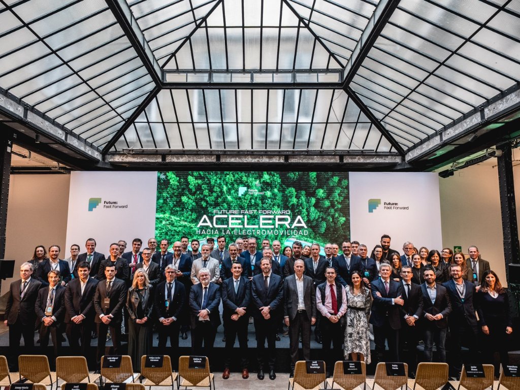 libelium's tweet image. 📍 #FutureFastForward.

Our CEO Alicia Asín highlighted how the synergy between SMEs and large corporations is accelerating the electric vehicle ecosystem in Spain🚗🔋