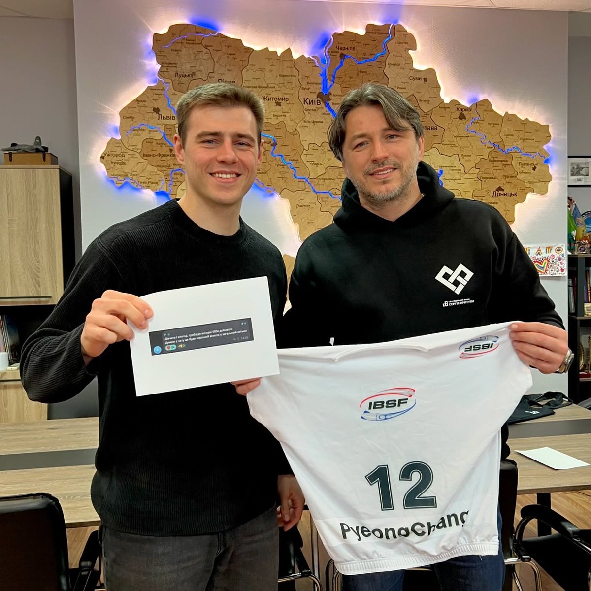 Зіновій Гузар tweet media