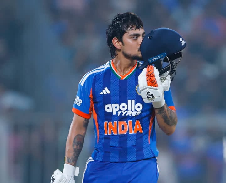 Bad news for India ishan kishan is injured 
#INDvsPAK