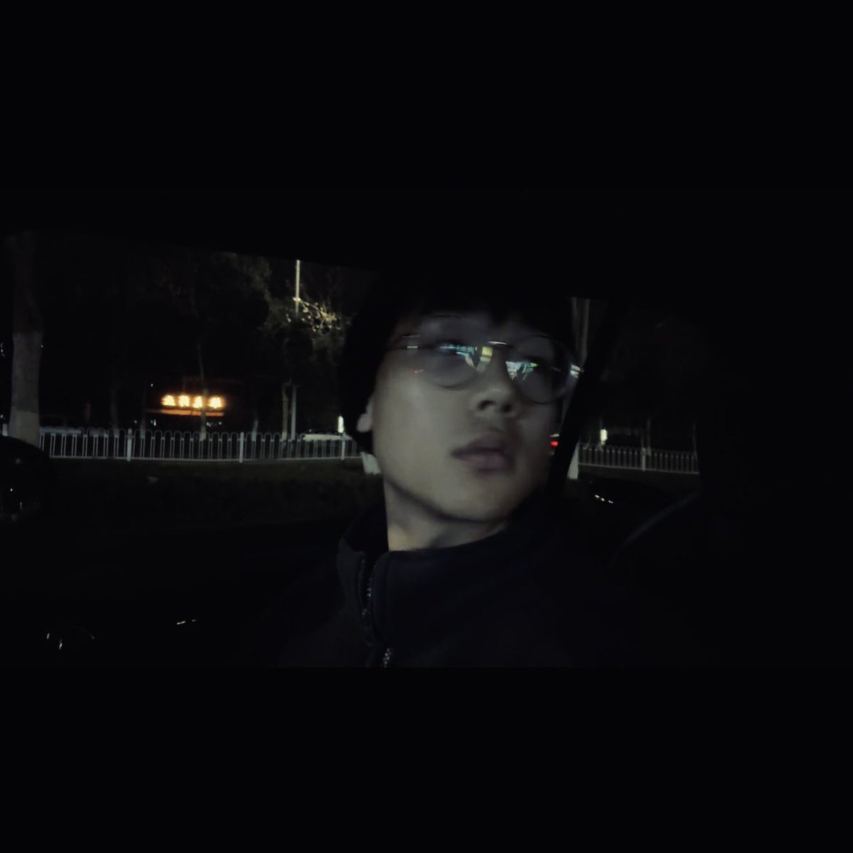 坡子街易烊千玺 tweet media