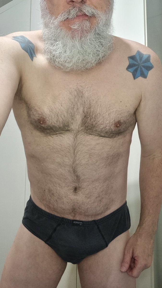 Neminha 🦇⚰️💀👻🏳️‍🌈 tweet media