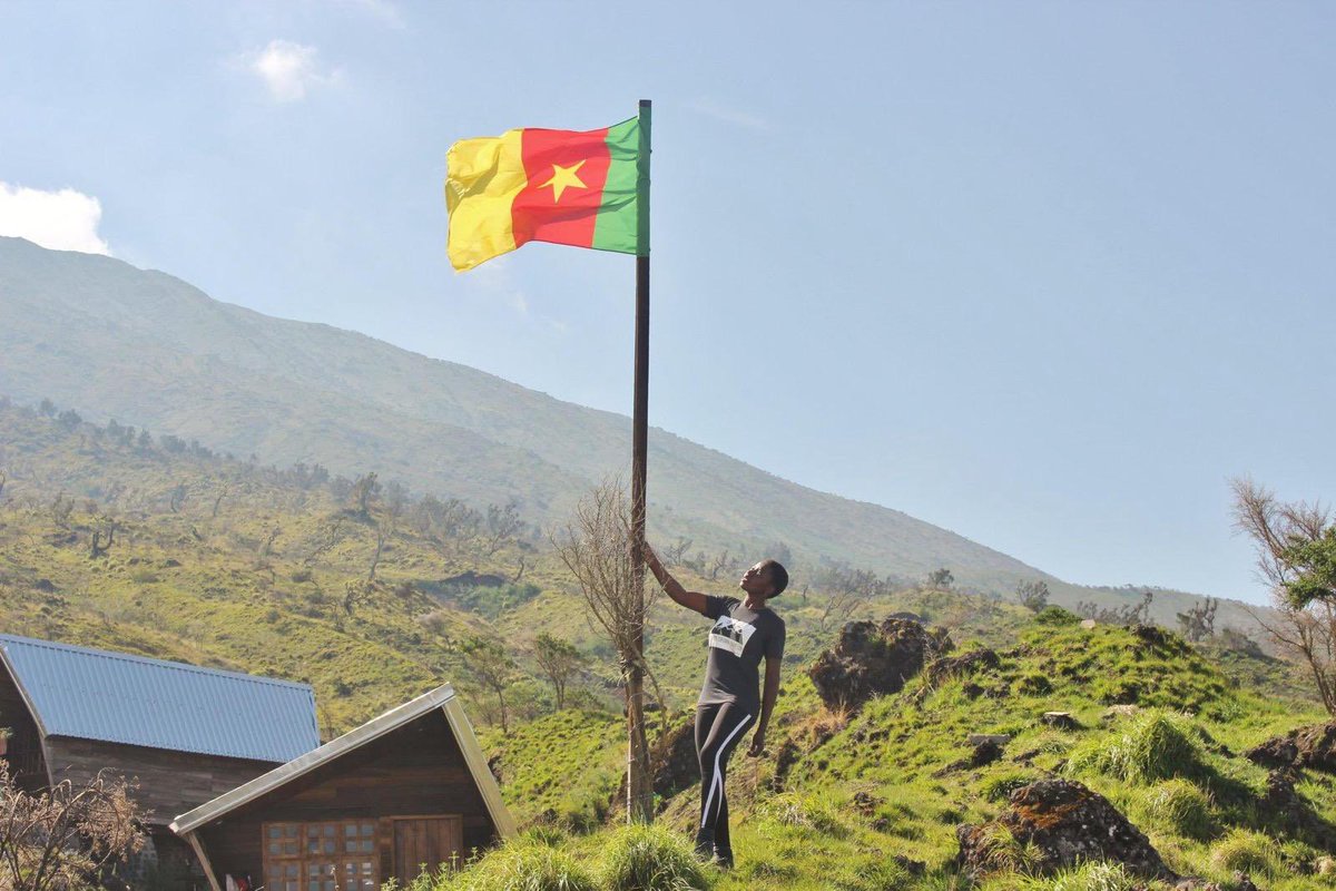 funmioyatogun's tweet photo. First in my bloodline to climb mountains:

Mount Kilimanjaro 🇹🇿, 
Mount Chappal Waddi 🇳🇬 
Mount Everest Basecamp 🇳🇵, 
Mount Cameroon 🇨🇲 and 
Mount Kenya 🇰🇪 https://t.co/O89k3Ouec2
