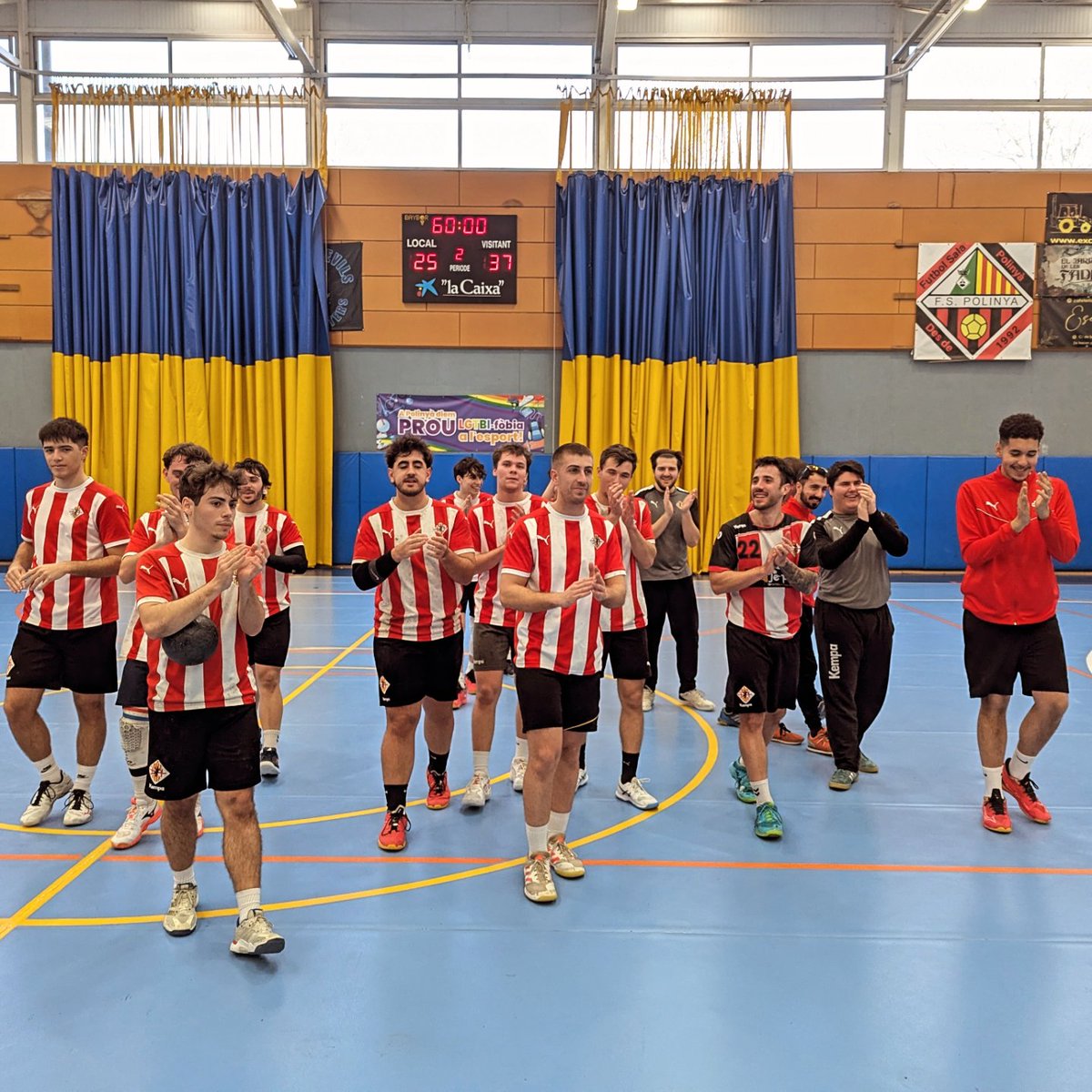 Club Handbol Vic tweet media