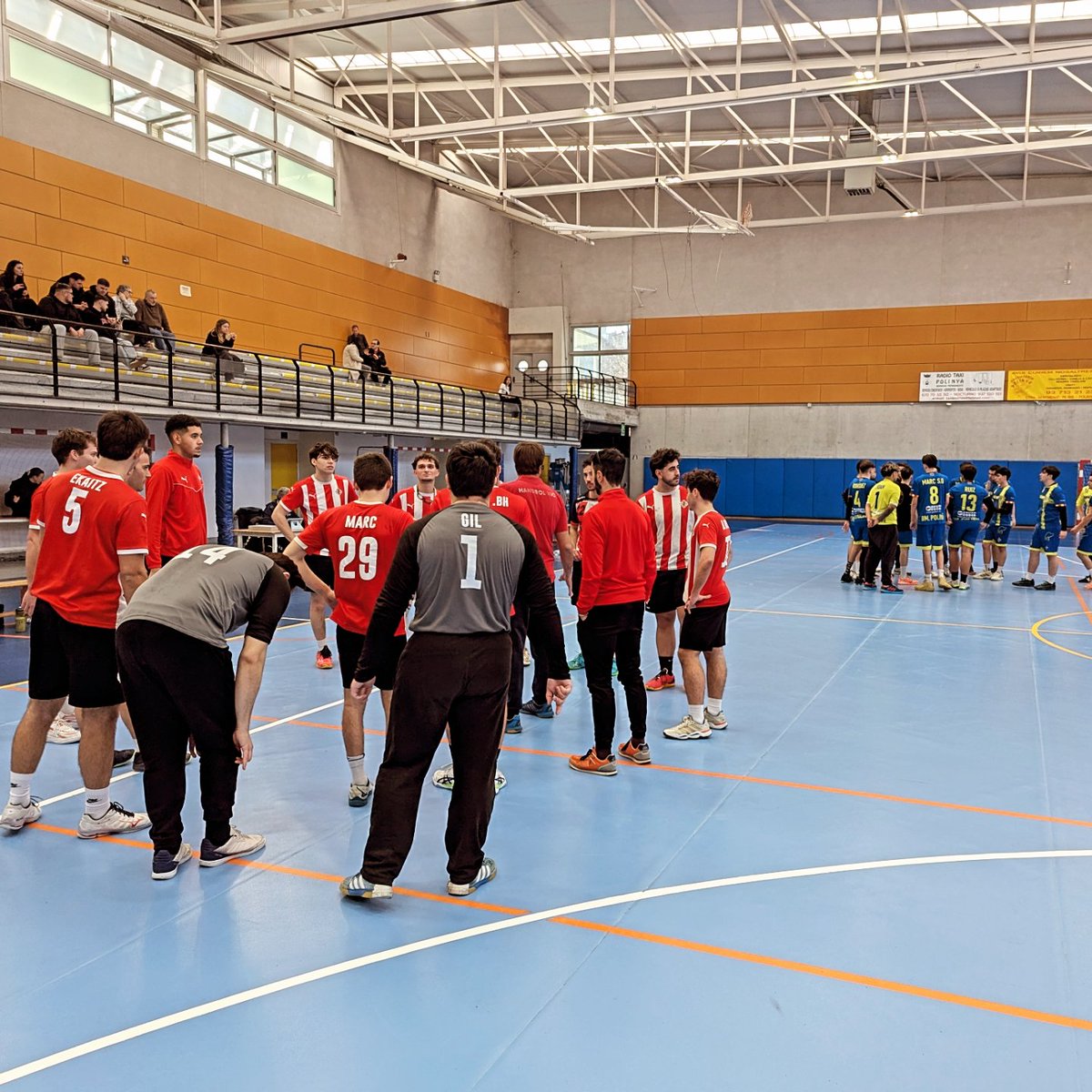 Club Handbol Vic tweet media