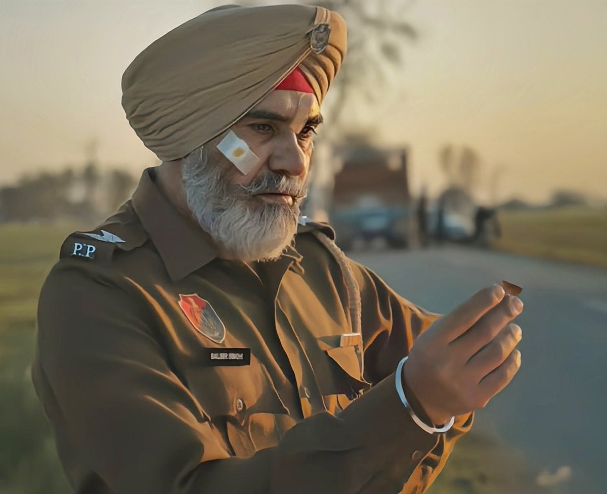 Tushar Shekher تشار شیکھر तुषार tweet media