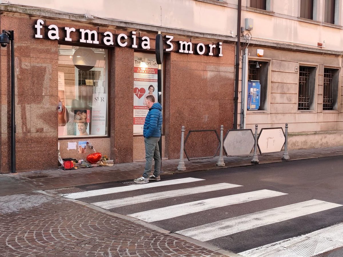 no io temo di non sentirmi molto bene scusate è una cosa struggente questa😭