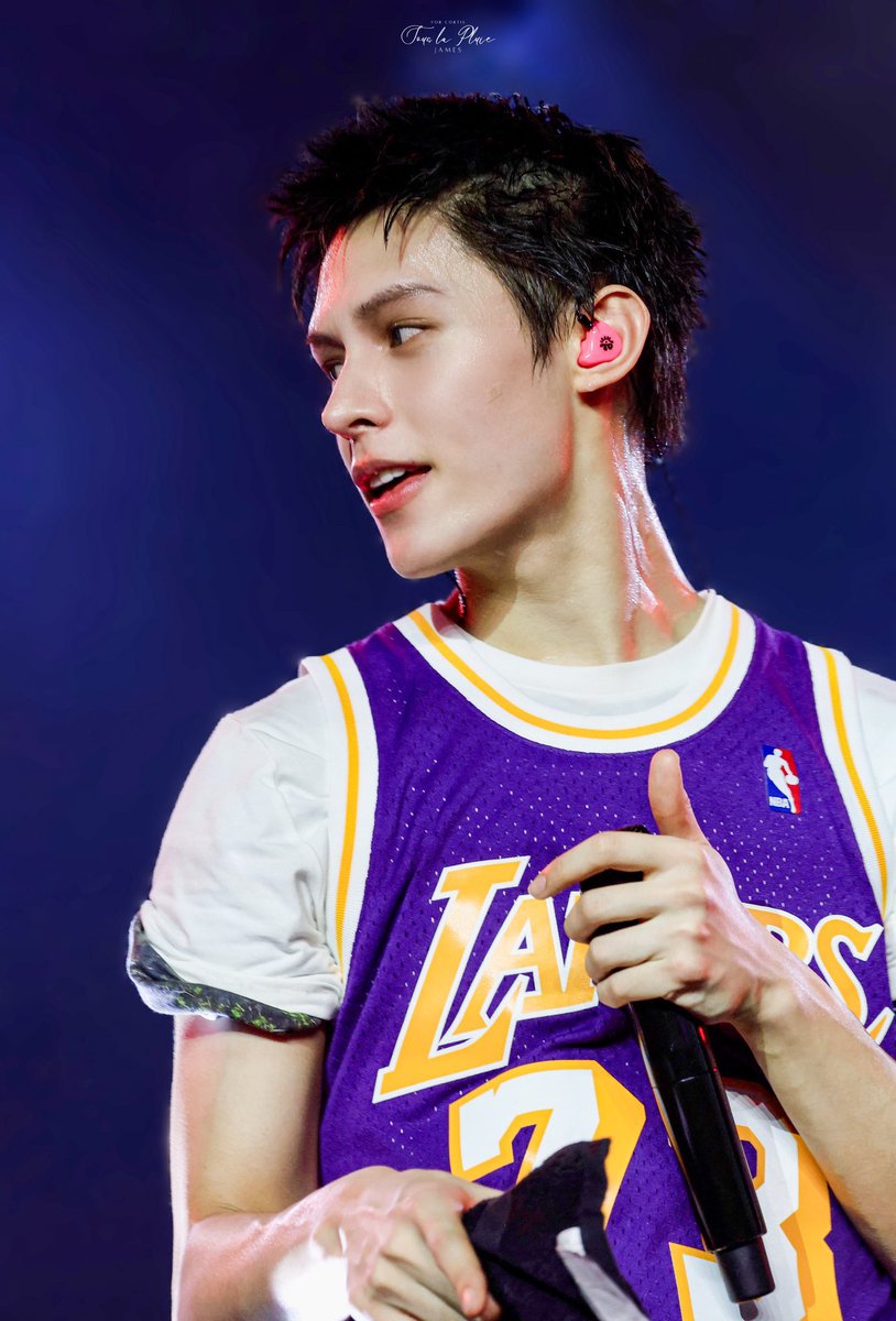 james pics tweet media