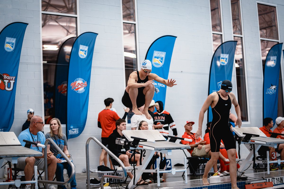 NSU_Swim's tweet photo. day 4⃣ recap 📸
#SharkCounty // #SharkInfestedWaters // #ThePowerinBroward https://t.co/dtWxgZoyV4