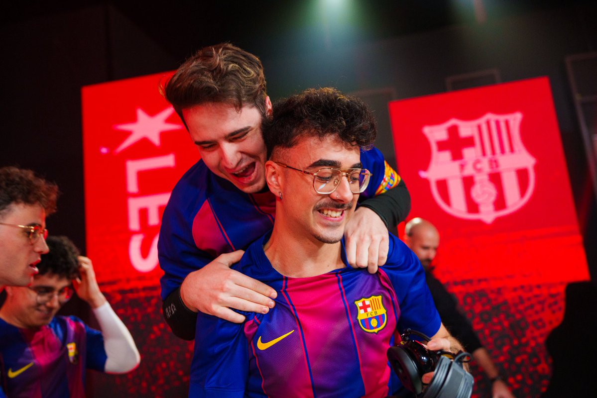 <a href="/LESESPORTS/">LES - Liga Española de League of Legends</a> <a href="/FCBeSports/">Barça eSports</a> EL MOMENTO ⬆️
LAS FOTOS ⬇️