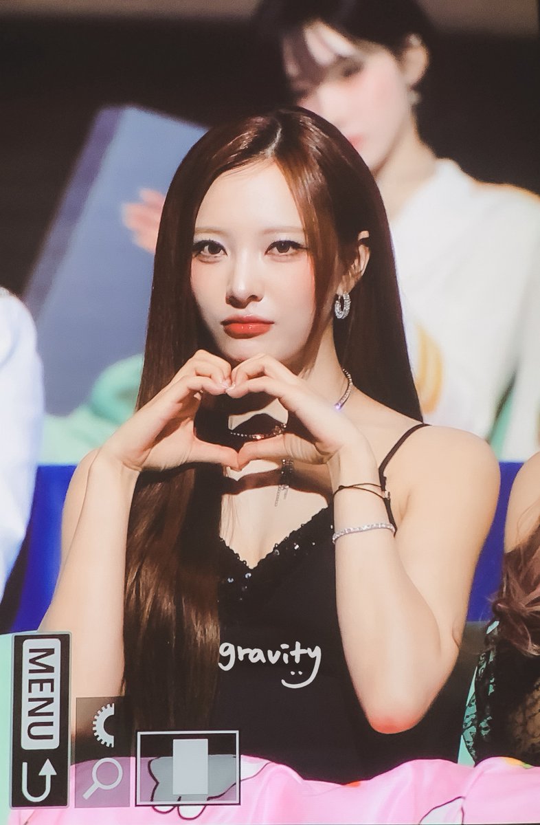 ɢʀᴀᴠɪᴛʏ tweet media