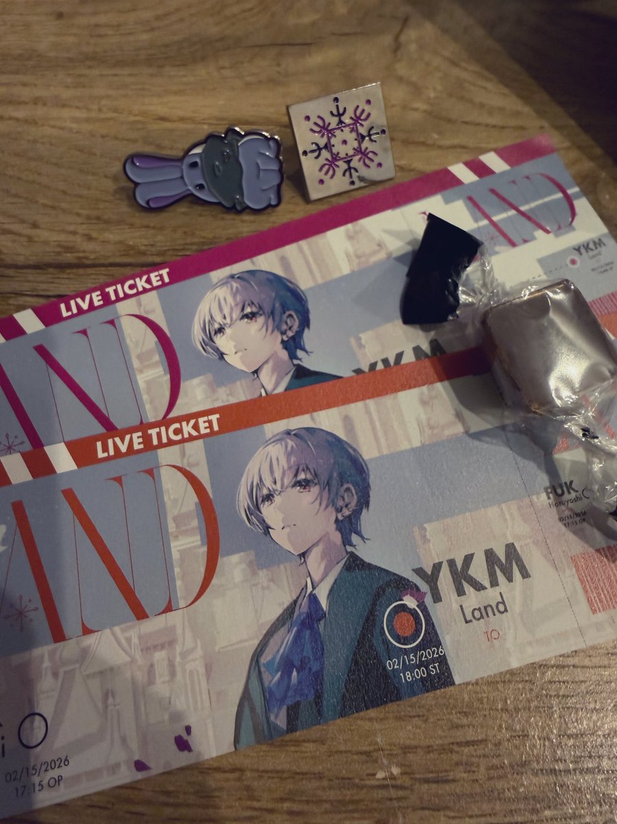 sk_nl4's tweet photo. おかしいね。チョコレートが1個しかないよ。 https://t.co/yoDQNIqUrx