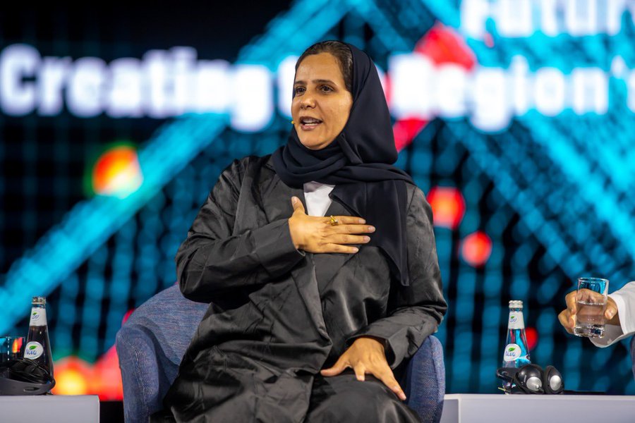 hureyaksa's tweet image. أي مستوى من الانحطاط يمكن أن يصل إليه بشر ليرسل قطعة من أقدس وأنفس الأماكن إلى شخص مجرم معْتصب لكي يدوسها بأقدامه!