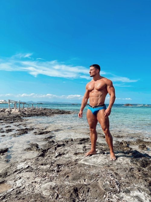 Hypno, Himbos and Jocks tweet media