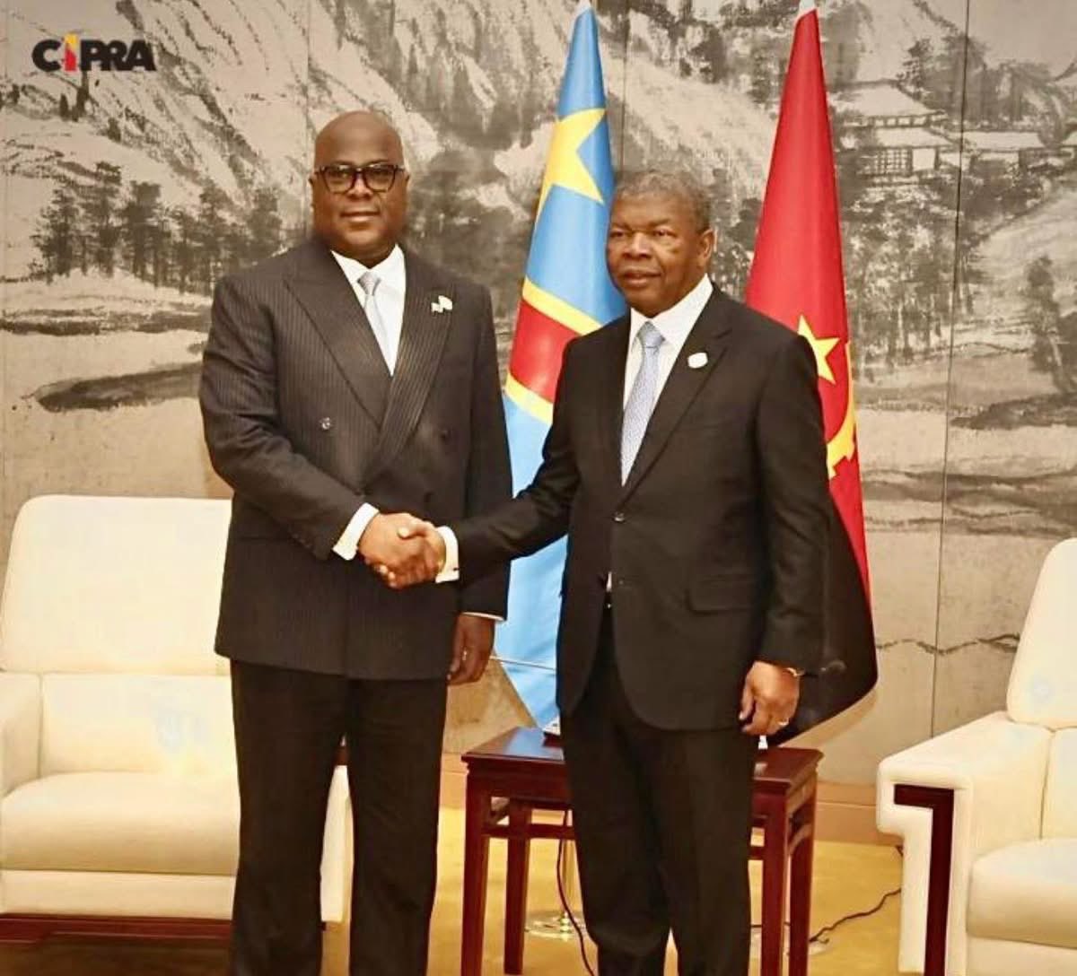 wembi_steve's tweet image. Le président de la République, João Lourenzo, a tenu ce dimanche matin, à #Addis-Abeba, une réunion avec le président de la République démocratique du Congo #RDC , Félix Tshisekedi , dans le cadre du premier des événements diplomatiques qui ont marqué la dernière étape de sa