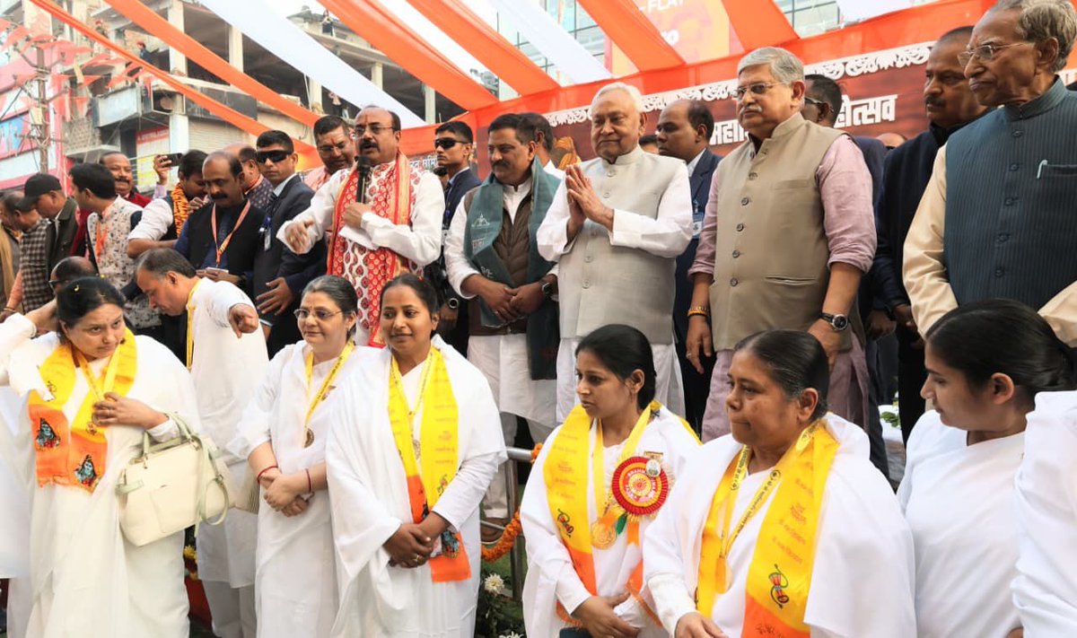 Nitish Kumar tweet media