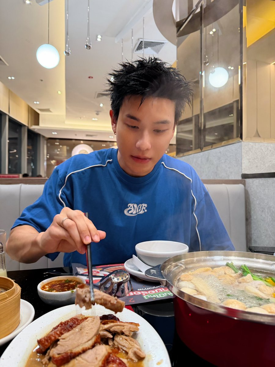 เห็นแล้วอยากกินหมี่เป็ดเอ็มเค 😩