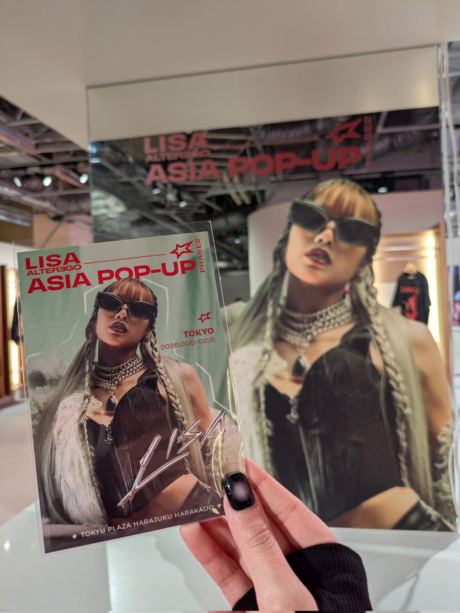 リサだらけの空間で幸せすぎた💖💭

⁡⁡⁡#LISA #LISAxAlterEgo #AlterEgoPopup #AlterEgo_JP #DPARTMENT